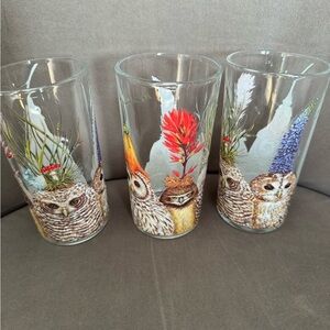 Vicki Sawyer adorable and rare set of 3 drinking glasses